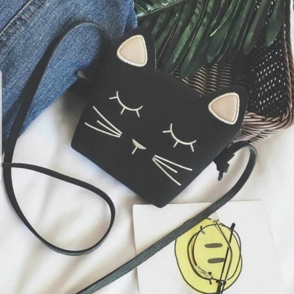 $Sold$ Kids crossbody purse - Picture 2 of 7